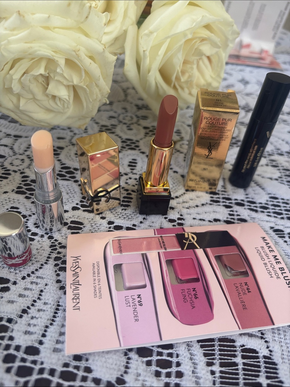 Yves Saint Laurent Satin Nude N 1 and candy glaze 02/ mascara/ blush card